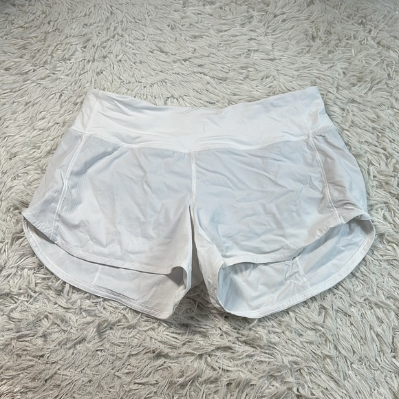 Lululemon Speed Up Short Long *4" Updated Fit White - Picture 1 of 7